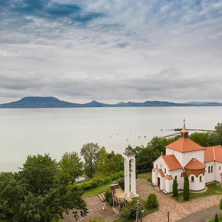 In - Balaton 19144
