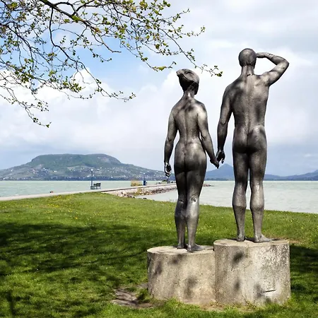 In - Balaton 19144 Lejlighed *